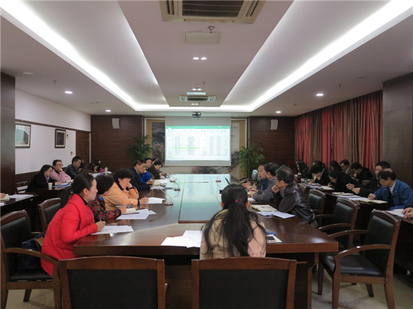 会议场景 xg.jpg