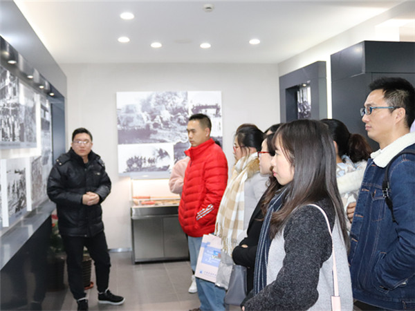 mmexport1512951705150_副本.jpg