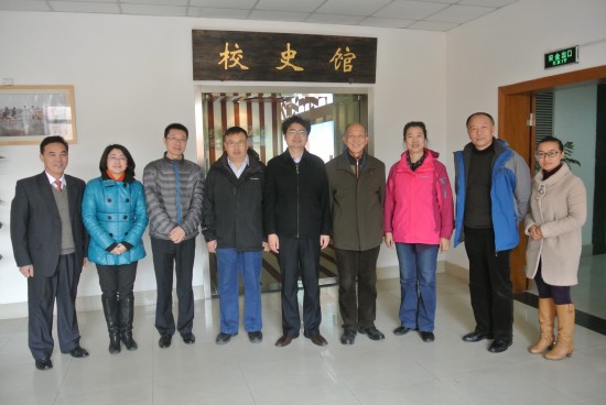 全国电子商务职业教育教学指导委员会陆主任一行莅临best365指导(2014.1.5).jpg