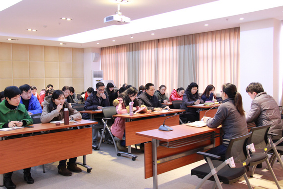 5.学校召开“易班”建设工作专题会议.JPG